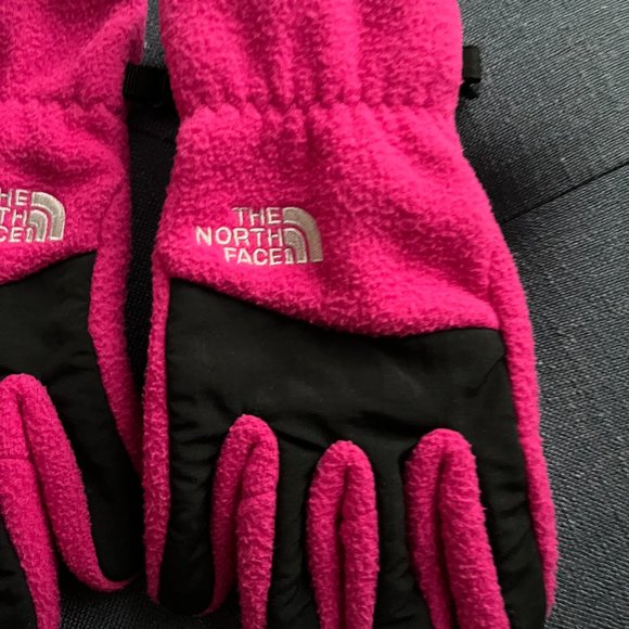 **2xHP** The North Face Winter Gloves (Kids/Youth Medium) - Picture 3 of 10